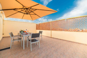 Гостиница La Terrazza di Siracusa - Roomy and Bright Flat, Сиракуза